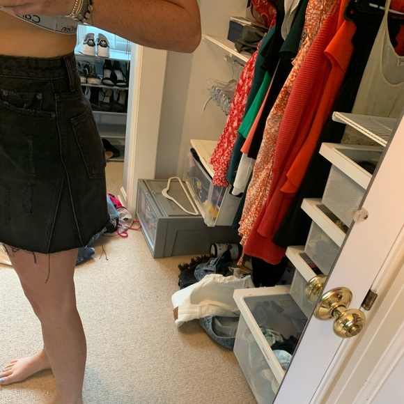 Black highrise denim skirt - Picture 4 of 7